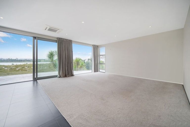 Photo of property in 1f Herbert Street, Hauraki, Auckland, 0622