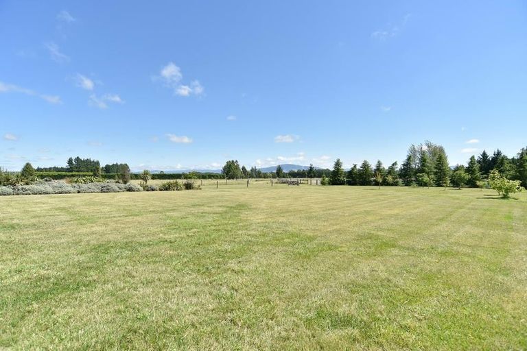 Photo of property in 424 Barkers Road, Loburn, Rangiora, 7472