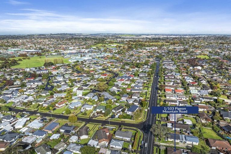 Photo of property in 1/103 Pigeon Mountain Road, Half Moon Bay, Auckland, 2012