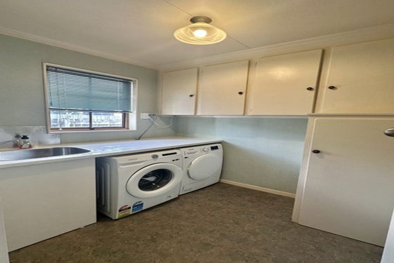 Photo of property in 96 Gladstone Terrace, Gladstone, Invercargill, 9810