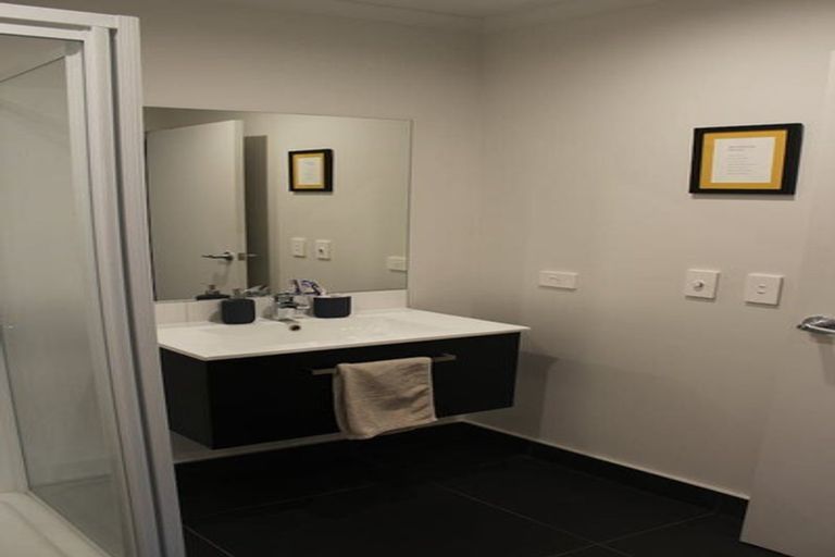 Photo of property in 3 Onekiritea Road, Hobsonville, Auckland, 0616