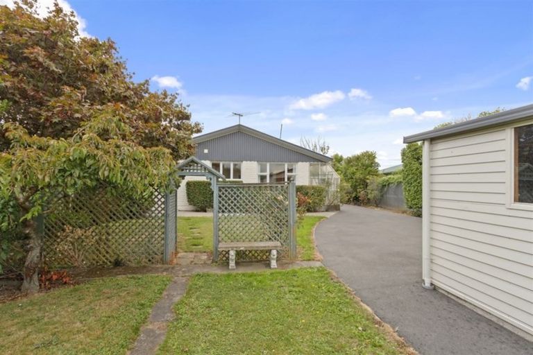 Photo of property in 114 Mooray Avenue, Bishopdale, Christchurch, 8053