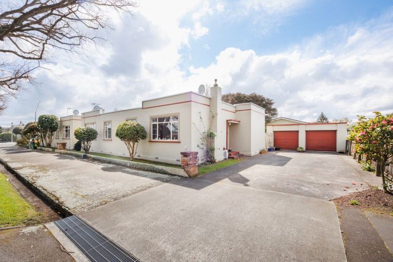 Photo of property in 113 Victoria Avenue, Hokowhitu, Palmerston North, 4410