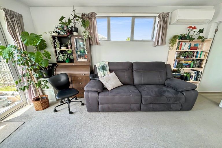 Photo of property in 12a Forsyth Street, St Andrews, Hamilton, 3200