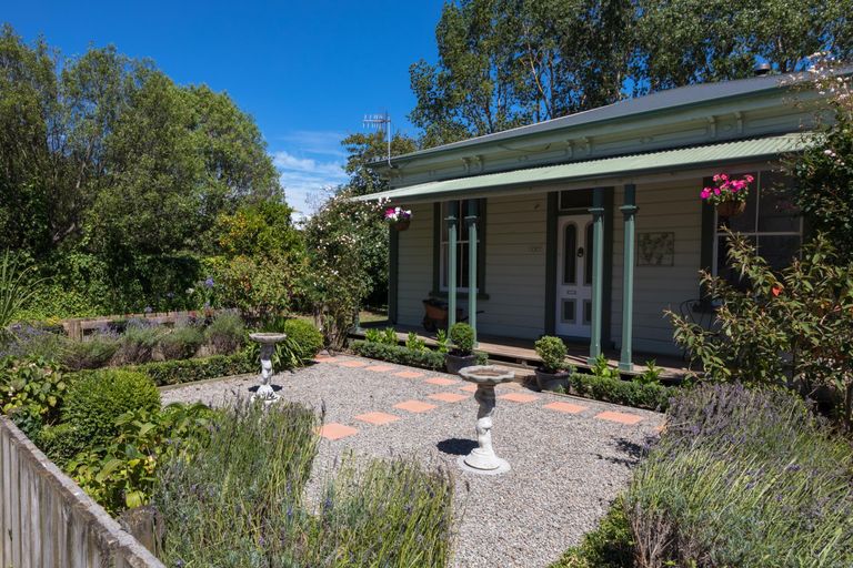 Photo of property in 307 Cambridge Avenue, Ashhurst, 4810