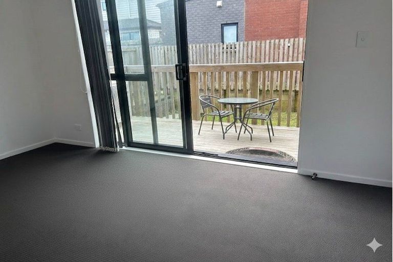 Photo of property in 17 Aumarire Lane, Favona, Auckland, 2024