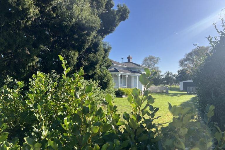 Photo of property in 4 Brassey Street, Waverley, 4510