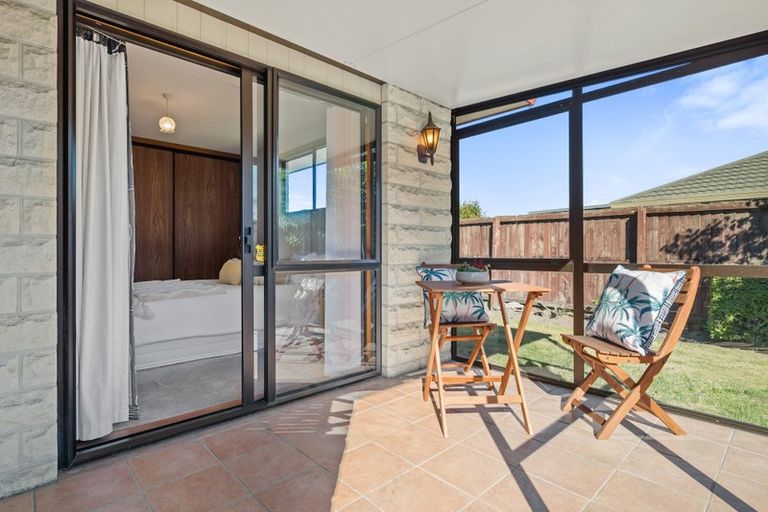 Photo of property in 2/267 Sawyers Arms Road, Bishopdale, Christchurch, 8053