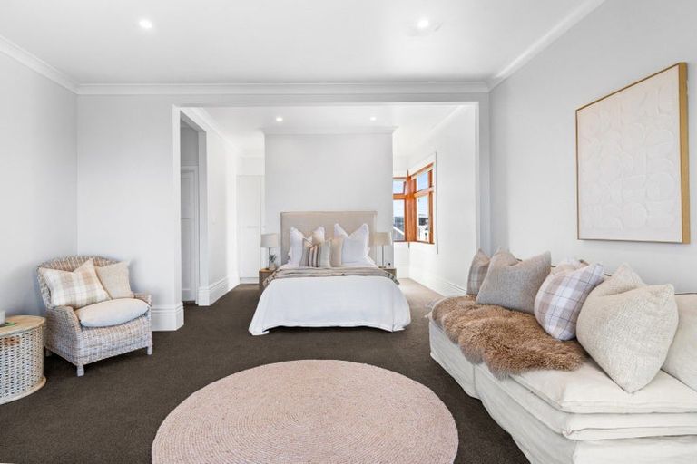 Photo of property in 26 Thompson Road, Bluff Hill, Napier, 4110