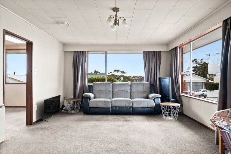Photo of property in 10 Bernard Street, Kenmure, Dunedin, 9011