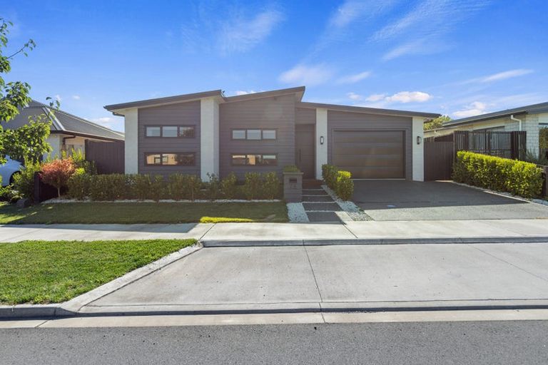 Photo of property in 28 Lockerbie Street, Morrinsville, 3300