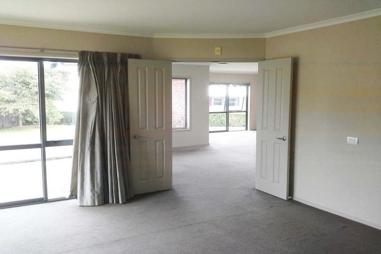 Photo of property in 5 Northpoint Way, Bell Block, New Plymouth, 4312