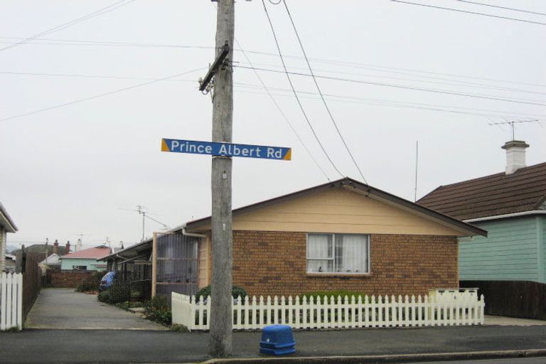 Photo of property in 93 Prince Albert Road, Saint Kilda, Dunedin, 9012