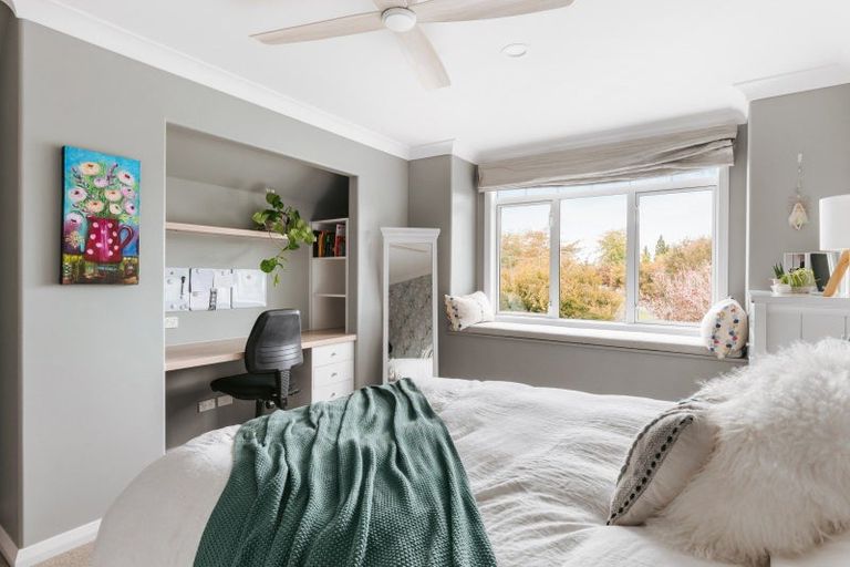 Photo of property in 18 Hansard Place, Bethlehem, Tauranga, 3110