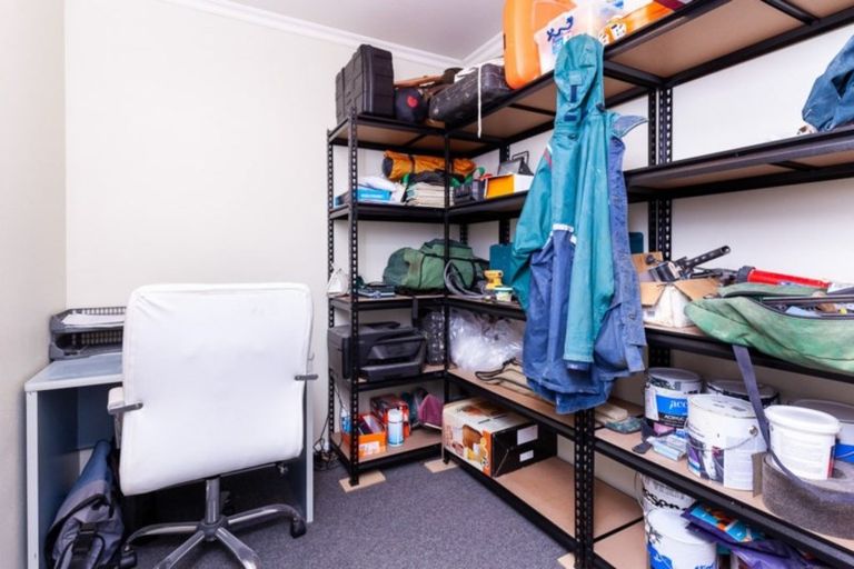 Photo of property in 12 Evelyn Place, Welbourn, New Plymouth, 4310