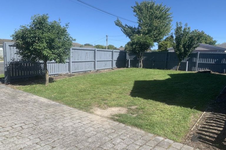 Photo of property in 225 Avonhead Road, Avonhead, Christchurch, 8042