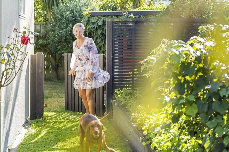 Photo of property in 12 Paua Cove, Papamoa Beach, Papamoa, 3118