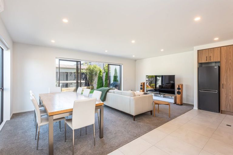 Photo of property in 3/9 Edgeware Road, St Albans, Christchurch, 8014
