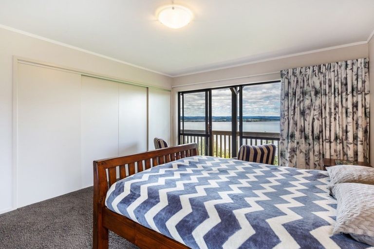 Photo of property in 73 Wakeman Road, Acacia Bay, Taupo, 3330