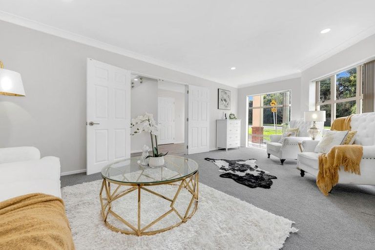 Photo of property in 97 Baverstock Road, Flat Bush, Auckland, 2016