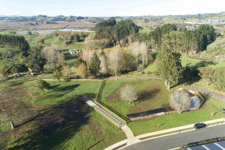 Photo of property in 85 Dean Road, Pokeno, 2471