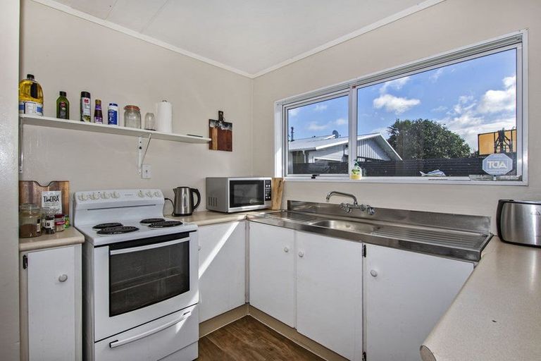 Photo of property in 1 Rerewai Place, Tikipunga, Whangarei, 0112