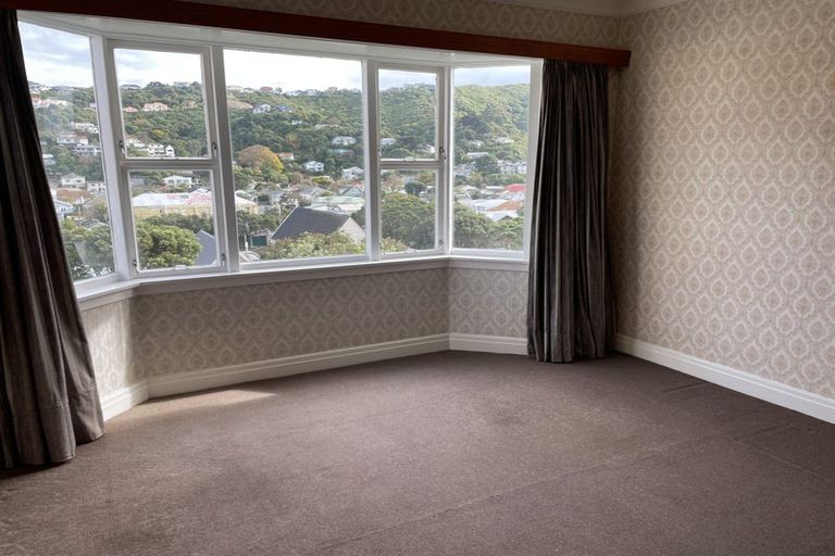 Photo of property in 3 Humber Street, Island Bay, Wellington, 6023
