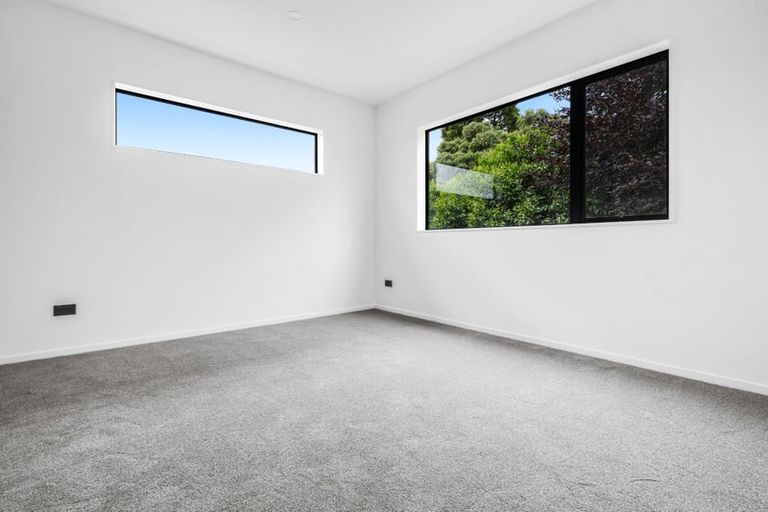 Photo of property in 7b Waimai Avenue, Weymouth, Auckland, 2103