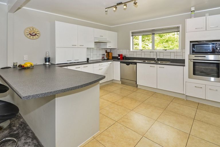 Photo of property in 144 Coxhead Road, Wattle Downs, Auckland, 2103