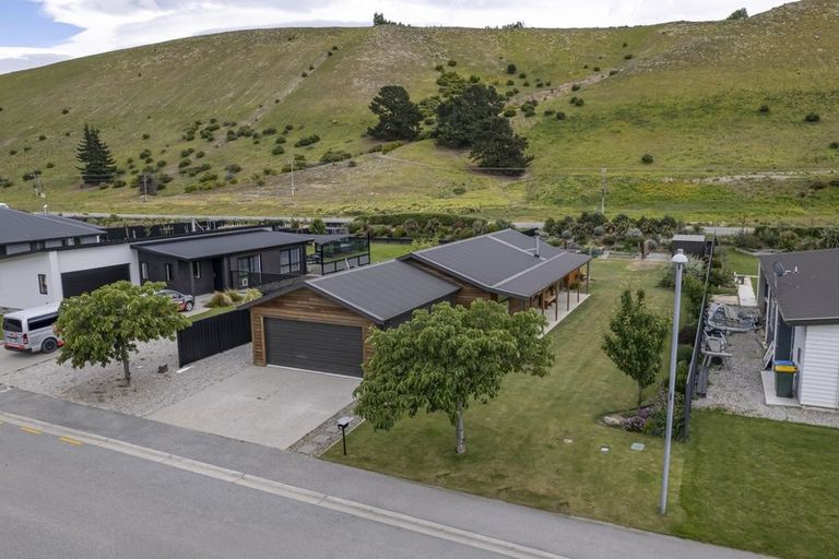 Photo of property in 32 Perriam Place, Mount Pisa, Cromwell, 9383