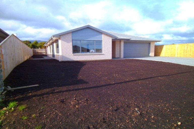 Photo of property in 5 Pohatu Lane, Otaki, 5512