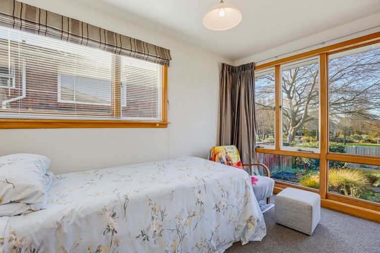 Photo of property in 22 Gunns Crescent, Cashmere, Christchurch, 8022