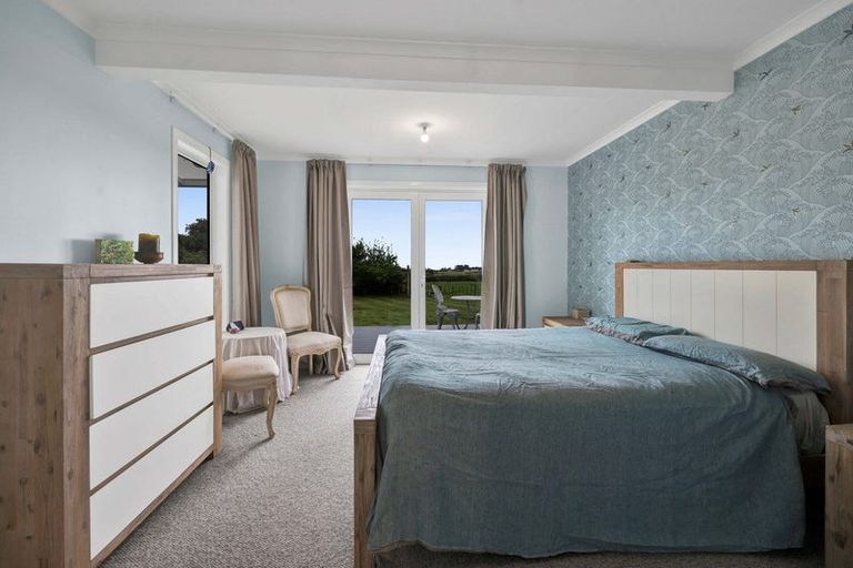 Photo of property in 18 Ahu Ahu Road, Kaitake, New Plymouth, 4374