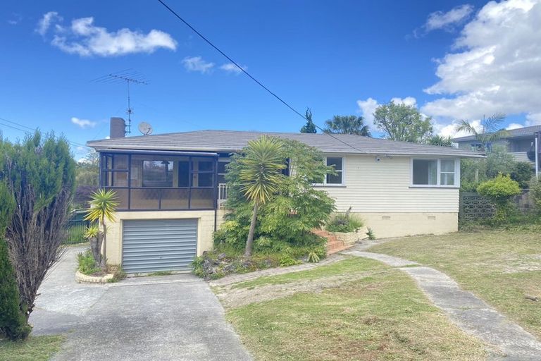 Photo of property in 31 Jaemont Avenue, Te Atatu South, Auckland, 0610