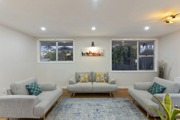 Photo of property in 23 Epping Road, Henderson, Auckland, 0610