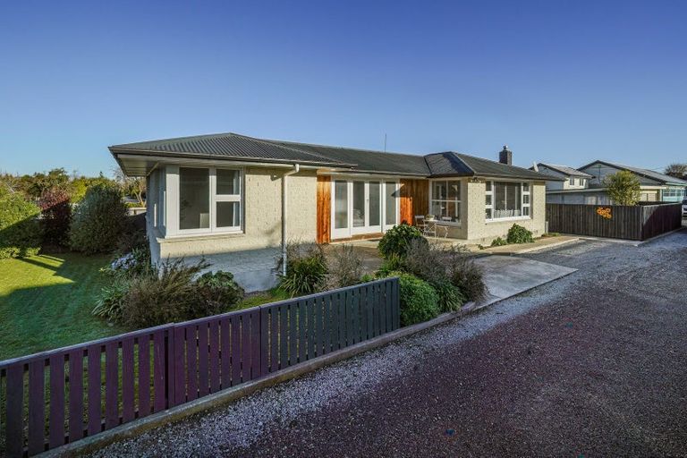 Photo of property in 9b Elizabeth Street, Rangiora, 7400
