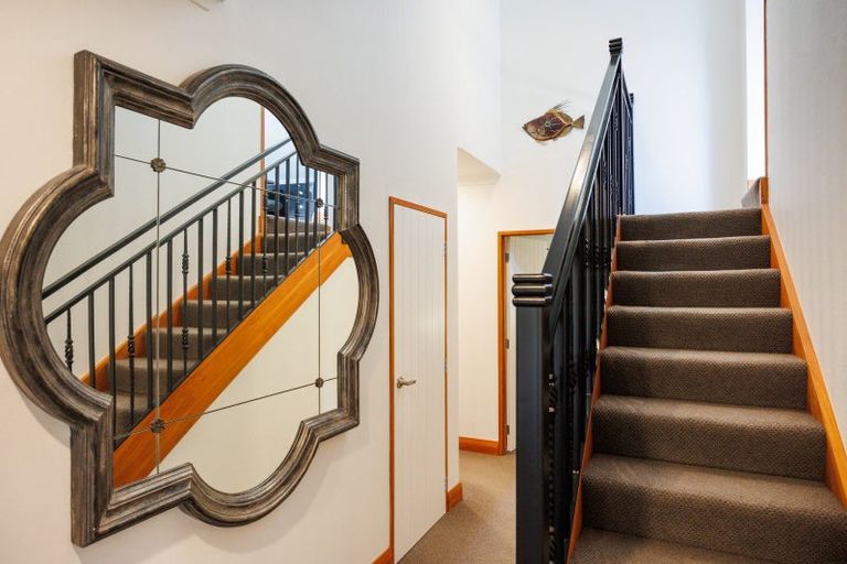 Photo of property in 443 Stoney Creek Road, Kelvin Grove, Palmerston North, 4470