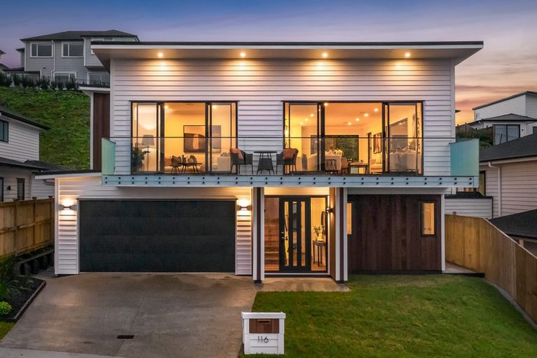 Photo of property in 116 Godfrey Drive, Orewa, 0931