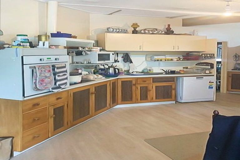 Photo of property in 20 Toia Street, Marton, 4710