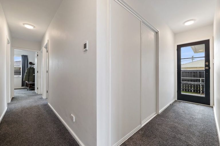 Photo of property in 2/1c Riwai Street, Templeton, Christchurch, 8042