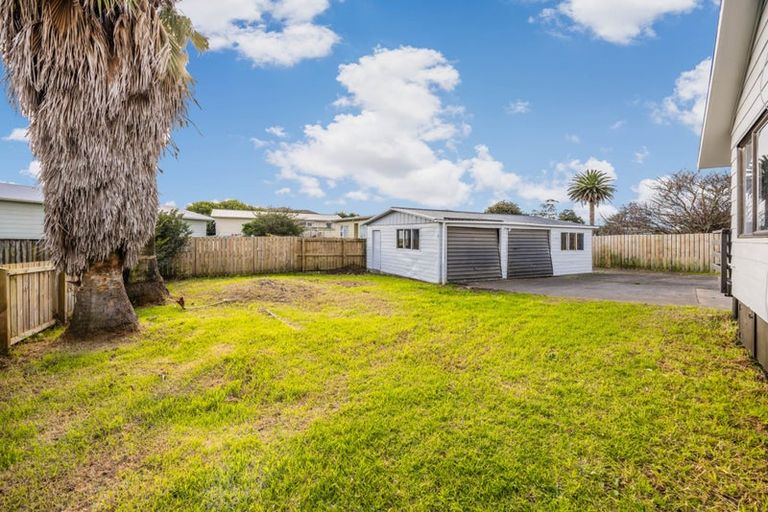 Photo of property in 80 Cottingham Crescent, Mangere East, Auckland, 2024