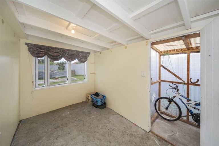 Photo of property in 46 Hussey Street, Waverley, 4510