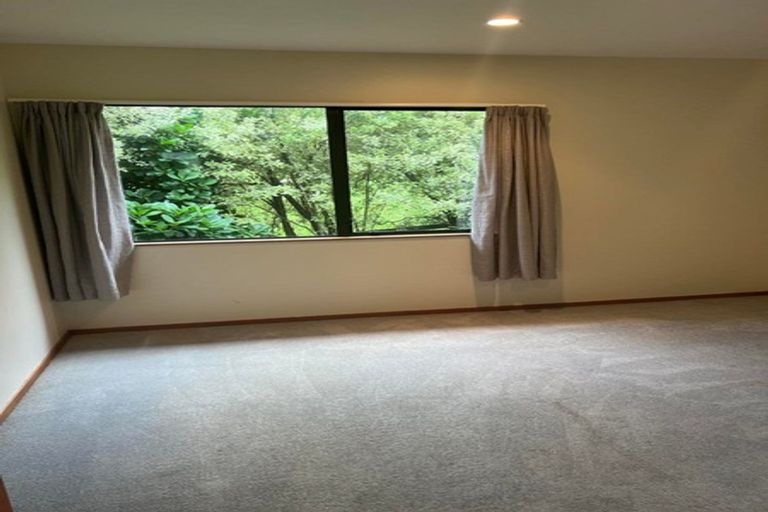 Photo of property in 6/96 William Bayes Place, Red Beach, 0932