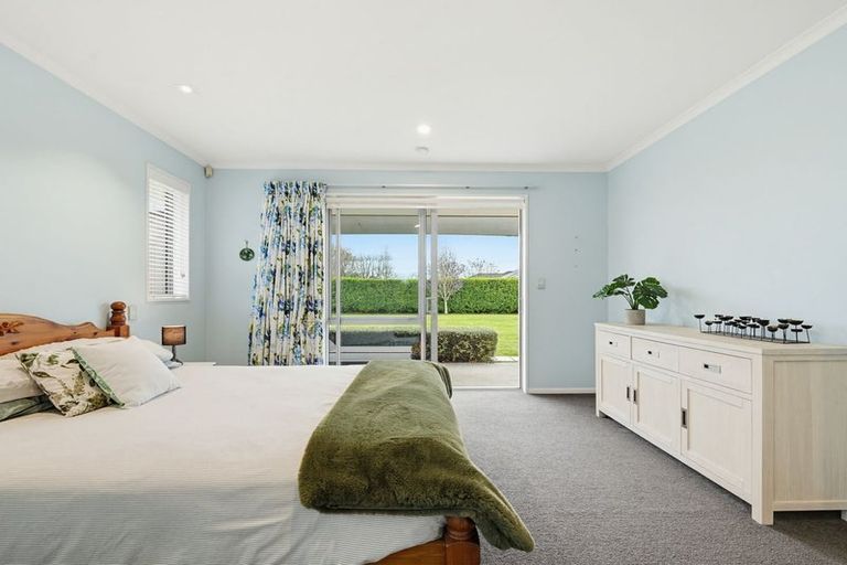 Photo of property in 35 Jacks Drive, West Melton, 7618