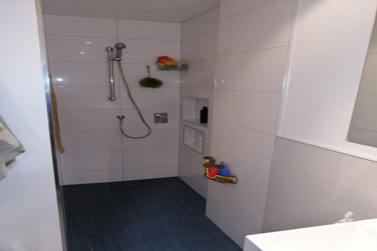 Photo of property in 50a Palatine Terrace, Saint Martins, Christchurch, 8022