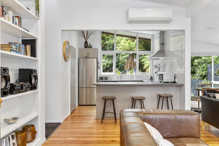 Photo of property in 878 Acacia Bay Road, Acacia Bay, Taupo, 3330