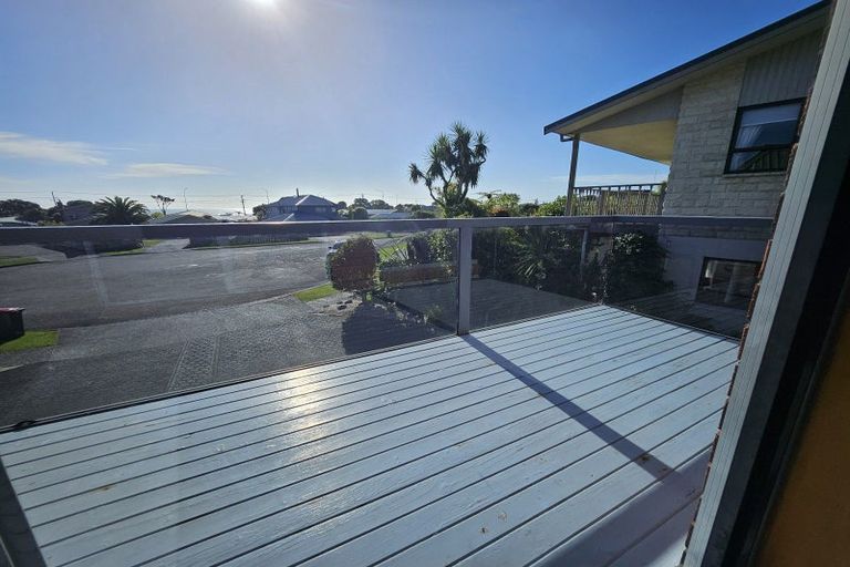Photo of property in 27 Loris Place, Karoro, Greymouth, 7805