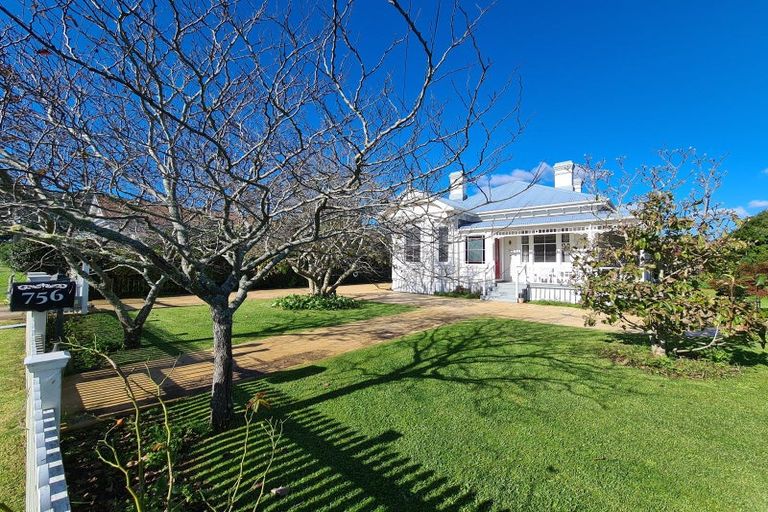 Photo of property in 756 Rings Road, Coromandel, 3506