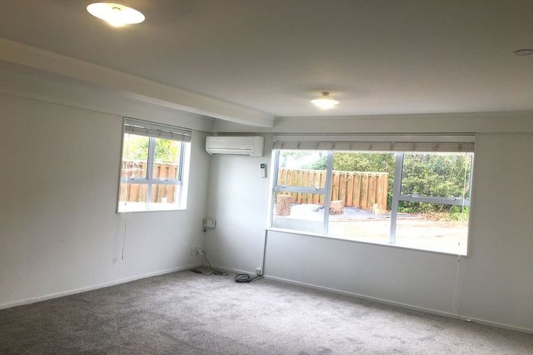 Photo of property in 244 Forrest Hill Road, Forrest Hill, Auckland, 0620
