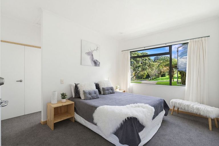 Photo of property in 221 Paku Drive, Tairua, 3508